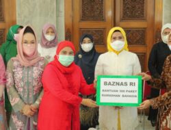 BAZNAS, KPPRI dan Pemkab Serang Bagikan Paket Ramadhan Bahagia Untuk 300 Perempuan Lansia