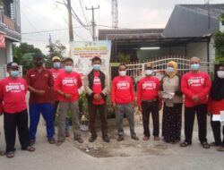 PSM dan Satgas Covid 09 Berikan Edukasi Serta Bagi Masker di Lingkungan Cikande Permai