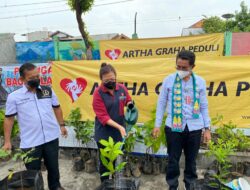 Peringati Hari Bumi 2022, AGP Tanam 102 Bibit Pohon