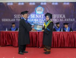 STAI Al-Fatah Bogor Wisuda 36 Sarjana Komunikasi dan Penyiaran Islam