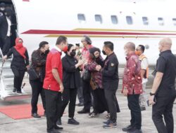 Ketua DPRD Babel Herman Suhadi Ikut Sambut Kedatangan Ketua DPR RI Puan Maharani