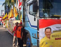 Meriahkan HUT RI ke-77, DPD Partai Golkar Babel Ikut Pawai di Pangkalpinang