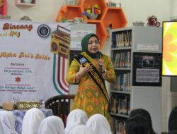 Bunda Literasi Prov. Babel Ajak Para Siswa Untuk Mengejar Ilmu Melalui Pendidikan
