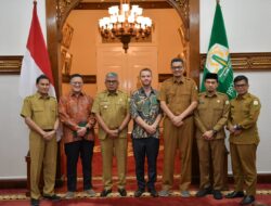 Terima Kunjungan Penasehat Politik Kedubes Inggris, Pj Gubernur Jamin Aceh Aman 
