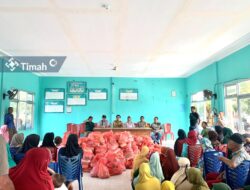 Bantuan 309 Paket Sembako dari PT Timah Ringankan Beban Warga Desa Beriga