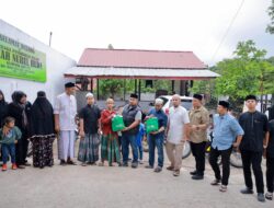 Bank Aceh dan Go-King Salurkan Bantuan Sembako untuk Anak Yatim di Dayah Nurul Huda   