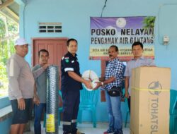PT TIMAH Salurkan Alat Tangkap untuk Dukung Produktivitas Nelayan Air Gantang