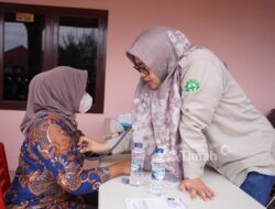 Mobil Sehat PT Timah Hadir di Merawang, Layanan Gratis Diserbu Warga