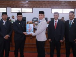 DPRK Aceh Besar Gelar Paripurna LKPJ 2025, Bupati Muharram Paparkan Capaian Pembangunan dan Kinerja Anggaran   