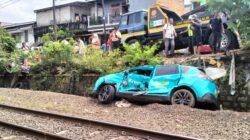 Tabrakan Maut KRL dan KA Argo Bromo Anggrek di Bekasi Timur, Diduga Dipicu Taksi Mogok di Perlintasan