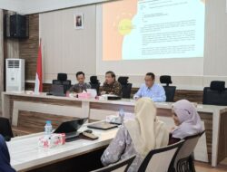 Prof. Saparudin Soroti Alih Fungsi RTH hingga Sampah 120 Ton per Hari dalam FGD Lingkungan