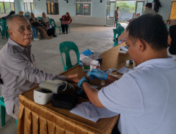 Mobil Sehat PT TIMAH Hadir di Desa Padang, Warga Antusias Nikmati Layanan Berobat Gratis   