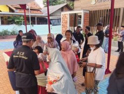 Warga RW 03 Cipadu Jaya Tebar Kepedulian Lewat BKB   
