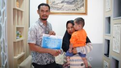 PT TIMAH Bantu Biaya Pengobatan Balita Asal Pangkalpinang, Ringankan Beban Keluarga