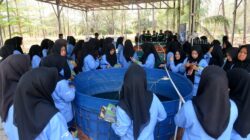 Belajar Pengelolaan Lahan Bekas Tambang, Siswa SMK IT Jamalullail Eksplorasi Kampoeng Reklamasi Air Jangkang PT TIMAH    