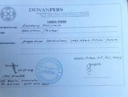 SPPG Air Kepala Tujuh Adukan Dua Media ke Dewan Pers
