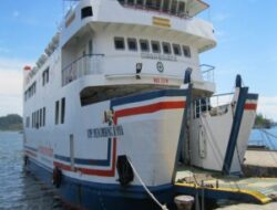 KM Menumbing Raya Diduga Angkut Pasir Timah Ilegal dari Belitung ke Pangkal Balam