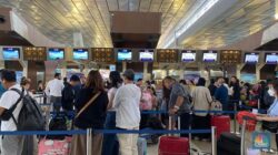 Tiga Bandara Ditutup, 459 Penerbangan Terdampak Abu Vulkanik Anak Krakatau