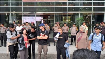 SETAPOL Protes Vonis 5 Bulan Mahasiswa Universitas Riau di PN Tipikor Jakpus