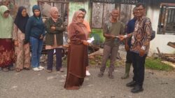 PT Rizki Elza Media Salurkan Bantuan untuk Korban Kebakaran di Aceh Besar
